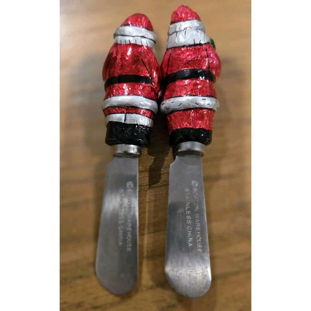 S/2 vintage Boston Warehouse Christmas cheese spreaders hand-painted Santas